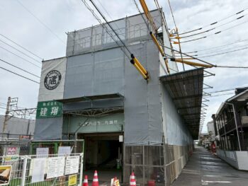 現在施工現場　　北柏駅南口駐輪場